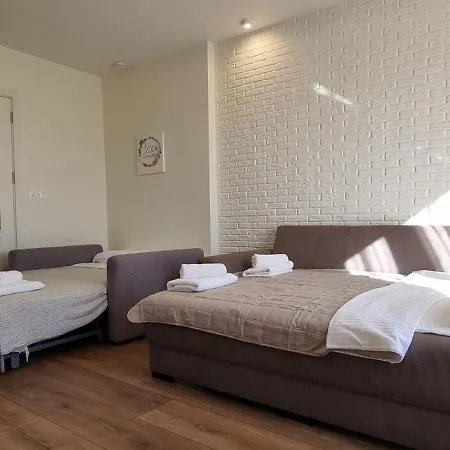 Kate's Place Apartment Burgas City